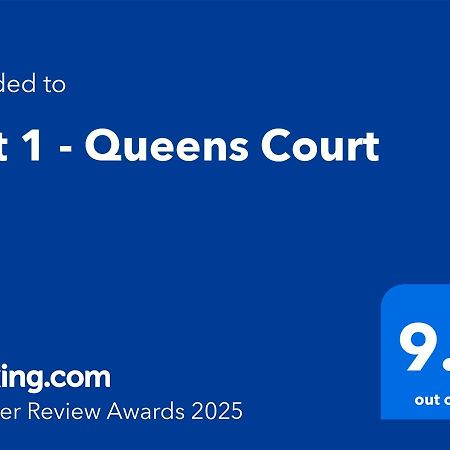 Apt 1 - Queens Court Scarborough Eksteriør bilde
